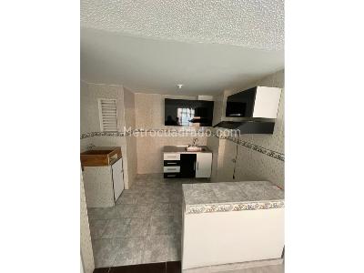 Apartamento de 2 alcobas en venta en Hogares, Soacha, 50 m² · foto 4 de 14