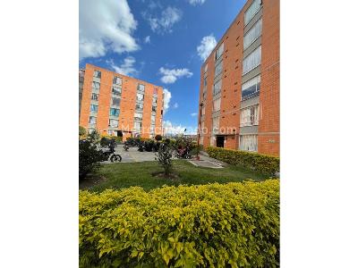 Apartamento de 2 alcobas en venta en Hogares, Soacha, 50 m² · foto 12 de 14