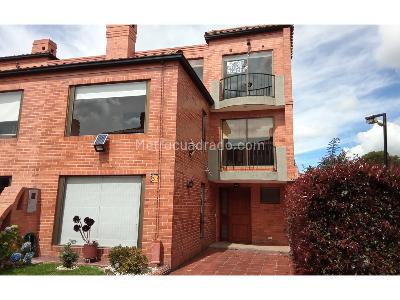 Casa de 3 alcobas en venta en Avenida Chilaco, Chía, 189 m² · foto 5 de 20