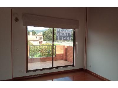 Casa de 3 alcobas en venta en Avenida Chilaco, Chía, 189 m² · foto 9 de 20