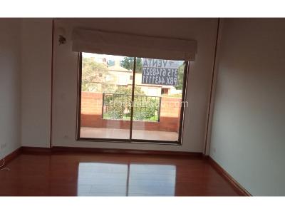 Casa de 3 alcobas en venta en Avenida Chilaco, Chía, 189 m² · foto 14 de 20