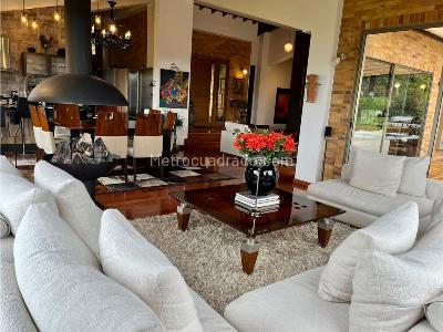 Casa de 3 alcobas en venta en Centro Comercial Centro Chia, Chía, 300 m² · foto 3 de 14
