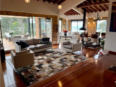 Casa de 3 alcobas en venta en Centro Comercial Centro Chia, Chía, 300 m² · foto 9 de 14