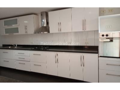 Casa de 5 alcobas en arriendo en Vereda Bojaca, Chía, 257 m² · foto 9 de 20