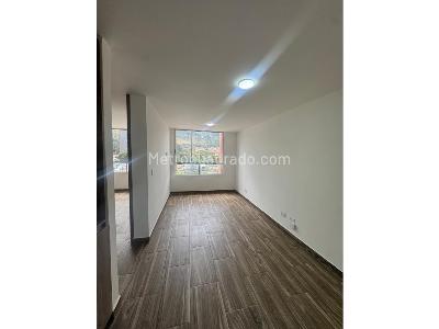 Apartaestudio en arriendo en El Redil, Bogotá, 38 m² · foto 2 de 10