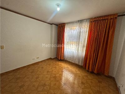 Apartamento de 2 alcobas en arriendo en Centro Comercial Santafe, Bogotá, 65 m² · foto 12 de 16