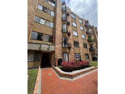 Apartamento de 2 alcobas en arriendo en Centro Comercial Santafe, Bogotá, 65 m² · foto 2 de 16