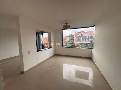 Apartamento en venta en Ciudad Salitre Oriental, Bogotá · foto 5 de 18