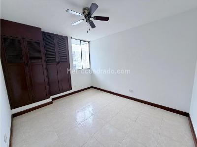 Apartamento de 2 alcobas en arriendo en Riomar, Barranquilla, 73 m² · foto 7 de 8