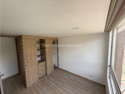 Apartaestudio en arriendo en El Redil, Bogotá, 32 m² · foto 8 de 13
