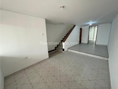 Casa de 4 alcobas en arriendo en Veraguas, Bogotá, 110 m² · foto 8 de 20