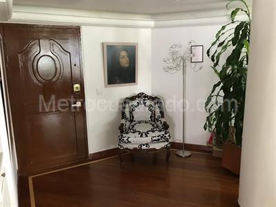 Apartamento en venta en La Carolina, Bogotá · foto 5 de 9