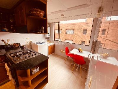 Apartamento en venta en Santa Barbara, Bogotá · foto 9 de 14