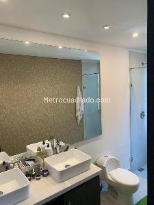 Apartamento en venta en Rosales, Bogotá · foto 2 de 18