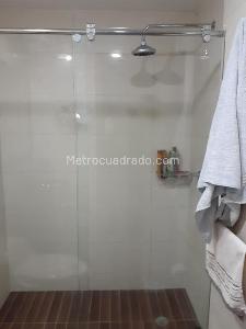 Apartamento de 3 alcobas en venta en Chico, Bogotá, 154 m² · foto 5 de 9