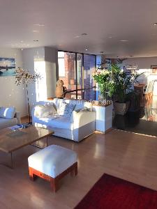 Apartamento de 3 alcobas en venta en Los Rosales, Bogotá, 320 m² · foto 6 de 8