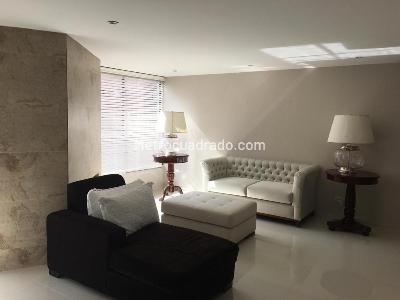Apartamento de 3 alcobas en venta en Chico, Bogotá, 134 m² · foto 2 de 6