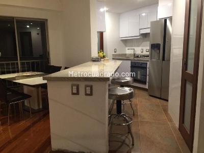 Apartamento de 3 alcobas en venta en Chico, Bogotá, 148 m² · foto 5 de 10