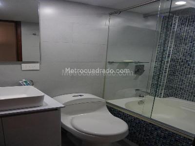 Apartamento de 3 alcobas en venta en Santa Barbara, Bogotá, 135 m² · foto 9 de 19