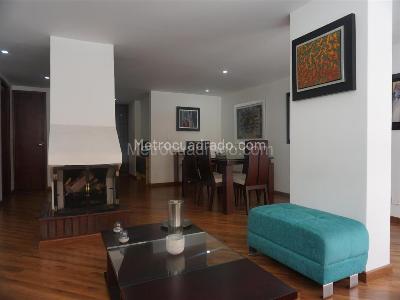 Apartamento de 3 alcobas en venta en Santa Barbara, Bogotá, 135 m² · foto 18 de 19