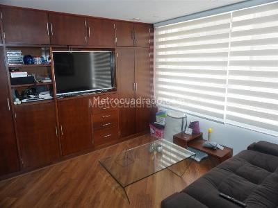 Apartamento de 3 alcobas en venta en Santa Barbara, Bogotá, 135 m² · foto 5 de 19