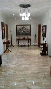 Apartamento de 4 alcobas en venta en La Carolina, Bogotá, 315 m² · foto 5 de 15