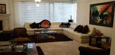 Apartamento de 4 alcobas en venta en La Carolina, Bogotá, 315 m² · foto 8 de 15