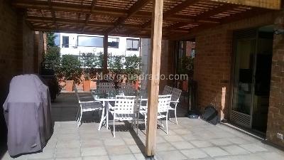 Apartamento de 4 alcobas en venta en La Carolina, Bogotá, 220 m² · foto 5 de 11