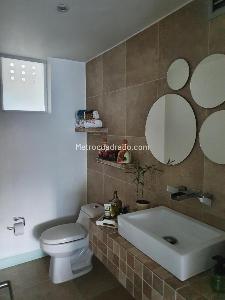 Apartamento de 3 alcobas en venta en Chico, Bogotá, 178 m² · foto 13 de 20
