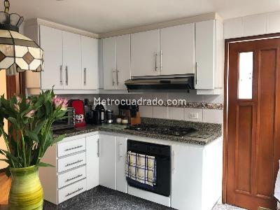 Apartamento de 5 alcobas en venta en Santa Barbara, Bogotá, 196 m² · foto 16 de 16