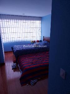 Apartamento de 3 alcobas en venta en Chico Santa Barbara, Bogotá, 168 m² · foto 3 de 11