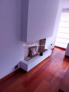 Apartamento de 3 alcobas en venta en Chico Santa Barbara, Bogotá, 168 m² · foto 9 de 11