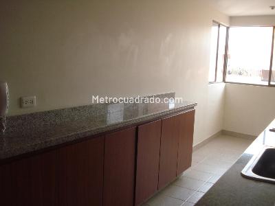 Apartamento de 3 alcobas en venta en Santa Ana, Bogotá, 139 m² · foto 3 de 11