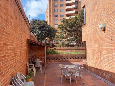 Apartamento de 4 alcobas en venta en Santa Paula, Bogotá, 187 m² · foto 9 de 11