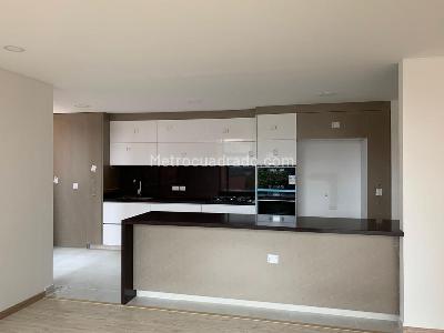 Apartamento de 3 alcobas en venta en Bosque Medina, Bogotá, 220 m² · foto 2 de 19