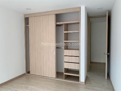 Apartamento de 3 alcobas en venta en Bosque Medina, Bogotá, 220 m² · foto 11 de 19