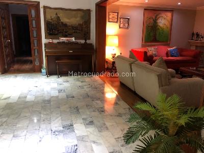 Apartamento en venta en Los Rosales, Bogotá · foto 6 de 18