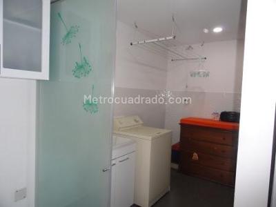 Apartamento de 3 alcobas en venta en Chico Navarra, Bogotá, 187 m² · foto 7 de 17