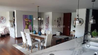 Apartamento de 3 alcobas en venta en El Retiro, Bogotá, 191 m² · foto 11 de 14
