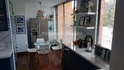 Apartamento de 3 alcobas en venta en El Retiro, Bogotá, 191 m² · foto 2 de 14