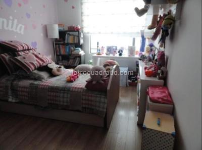 Apartamento en venta en Chico Navarra, Bogotá · foto 11 de 16