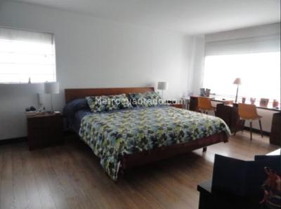 Apartamento en venta en Chico Navarra, Bogotá · foto 10 de 16