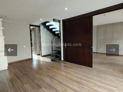 Apartamento en venta en El Virrey, Bogotá · foto 8 de 17
