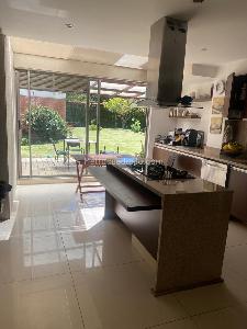 Casa de 3 alcobas en venta en Hacienda San Simon, Bogotá, 330 m² · foto 3 de 13