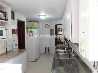 Apartamento en venta en La Calleja, Bogotá · foto 3 de 9