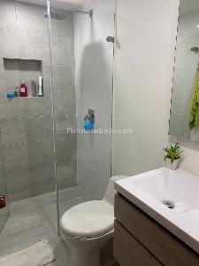 Apartamento de 3 alcobas en venta en Santa Barbara, Bogotá, 150 m² · foto 12 de 17