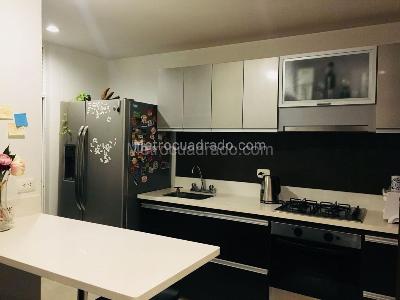 Apartamento en arriendo en Emaus, Bogotá · foto 3 de 15