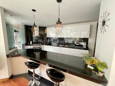 Apartamento de 3 alcobas en venta en San Patricio, Bogotá, 140 m² · foto 5 de 16