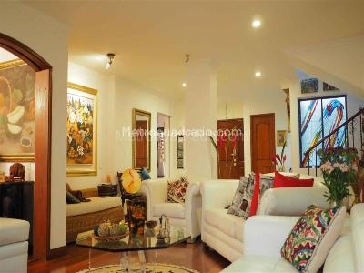 Apartamento en venta en Chico Navarra, Bogotá · foto 3 de 11