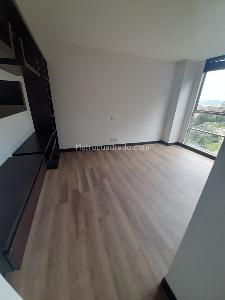 Apartamento de 3 alcobas en arriendo en Bosque Medina, Bogotá, 260 m² · foto 9 de 13